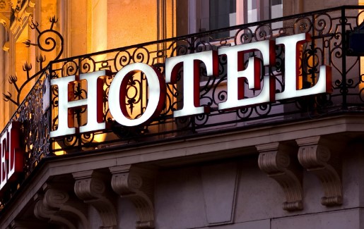 как вывеска может увеличить продажи